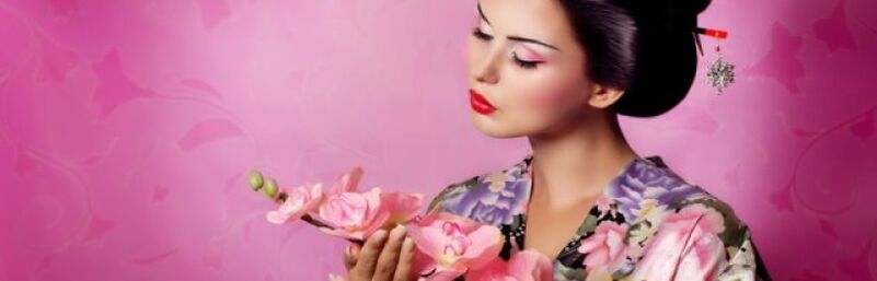 Karcsú japán lány